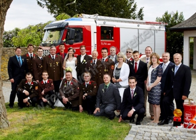 Hochzeit zweier engagierter Feuerwehrmitglieder